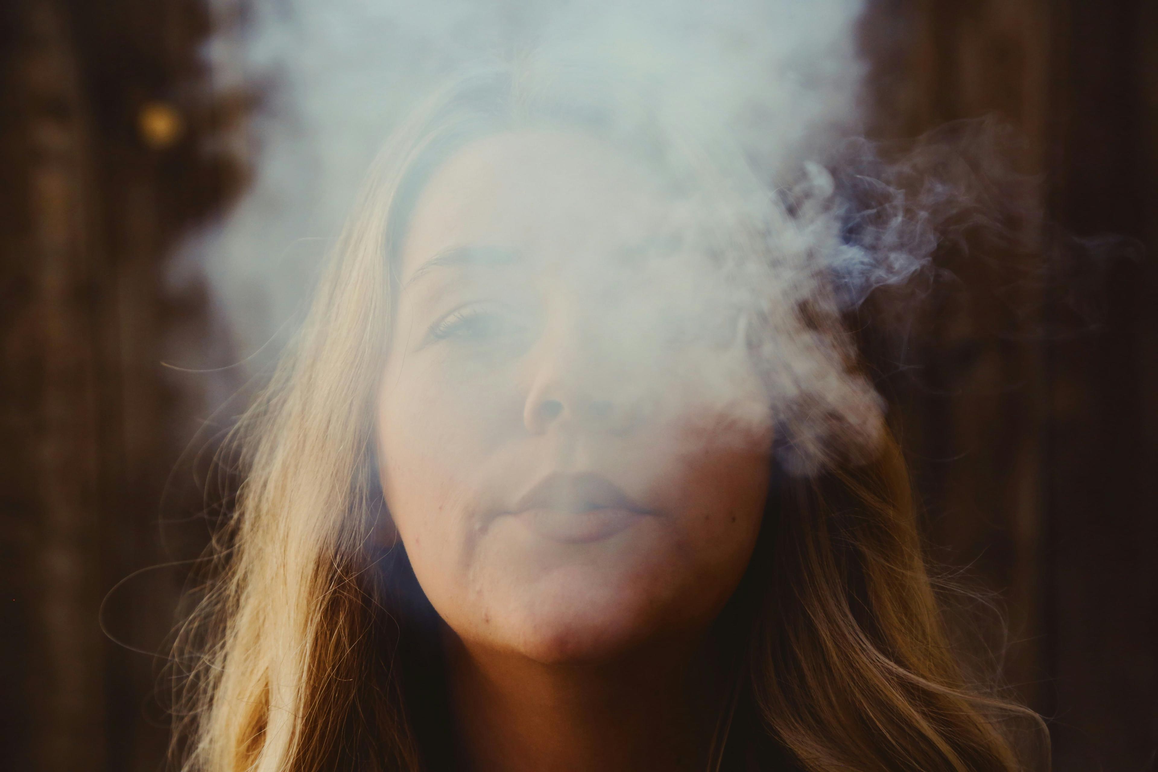  From Craving to Freedom: The Secrets to Successfully Quitting Smoking and Vaping