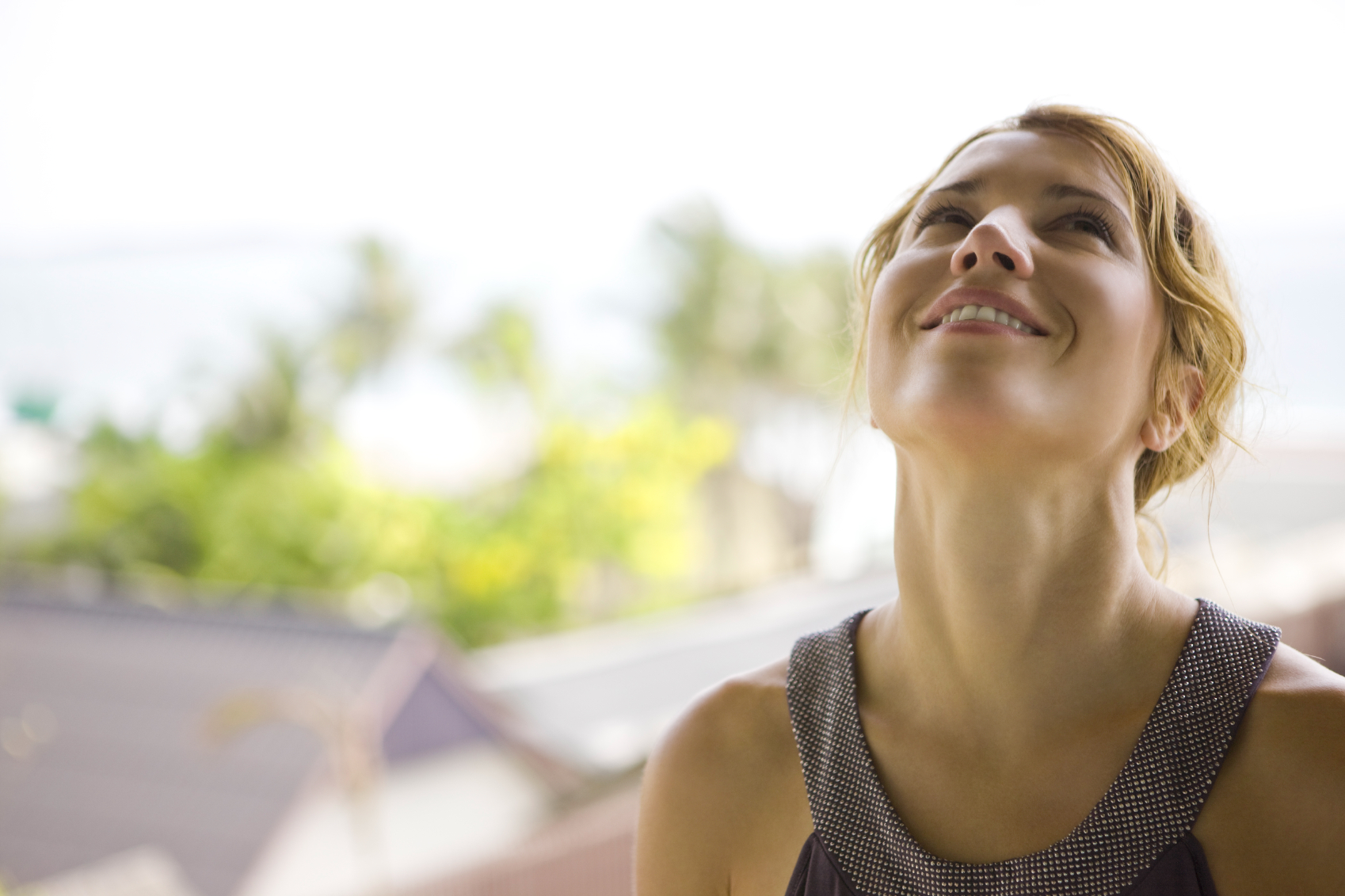 ​5 Steps to Finding Happiness that Can Only be Found within Your Self