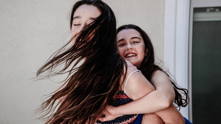 4 Ways to Encourage Healthy Body Image in Your Daughter