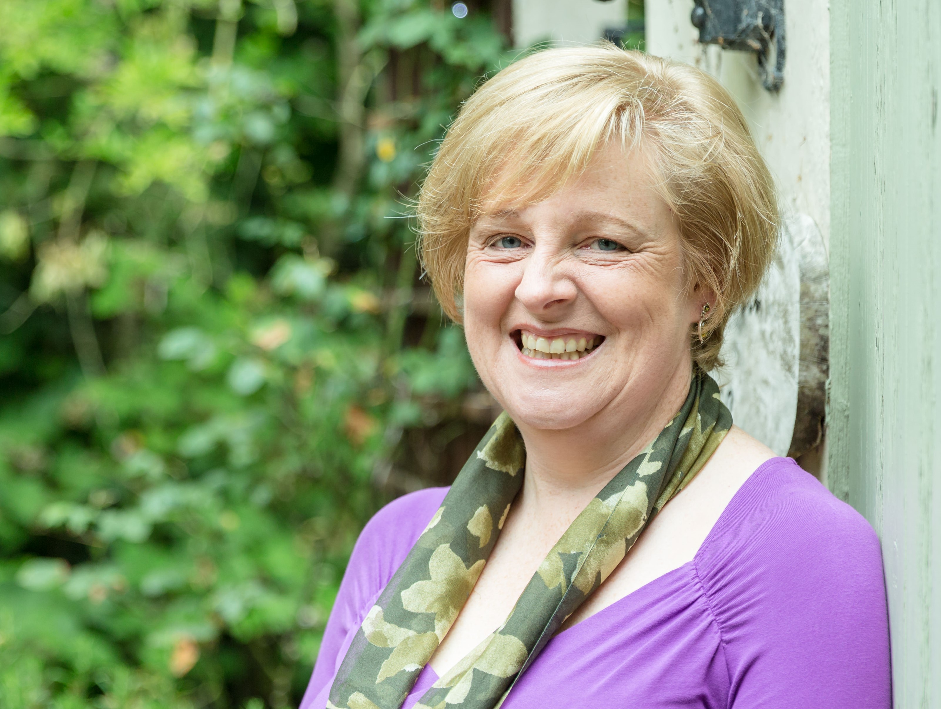 Meet the Therapist: Caeredwen Gregson-Barnes