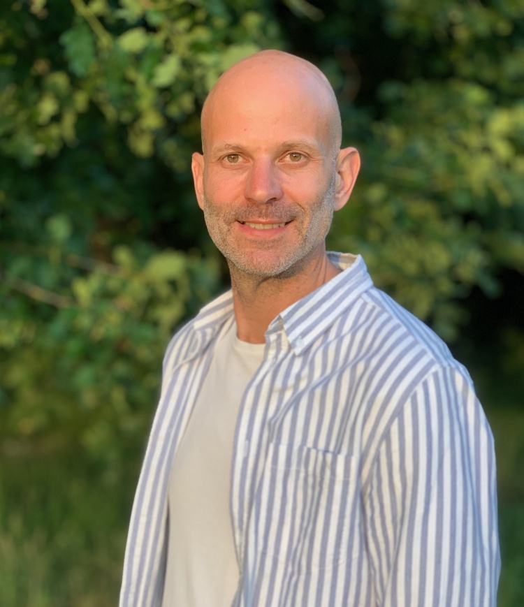 Meet the Therapist: Mark Hoffman