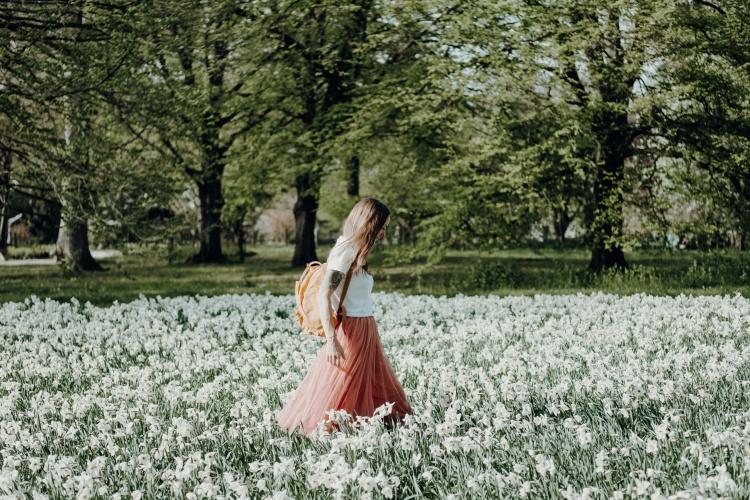 Spring Clean Your Inner World: 5 Simple Habits for a Brighter You